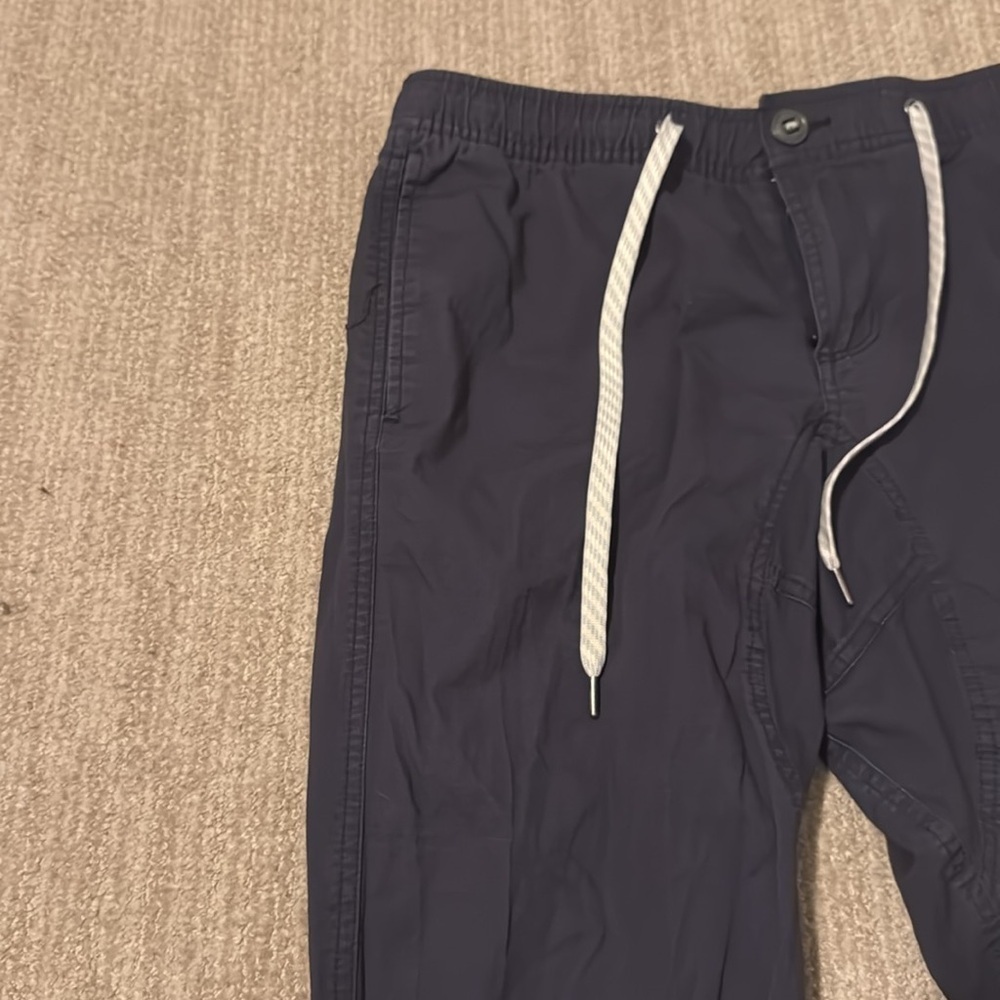 Vuori Men Size M Charcoal Grey Ripstop Slim Fit Stretch Performance Pants - Picture 6 of 11